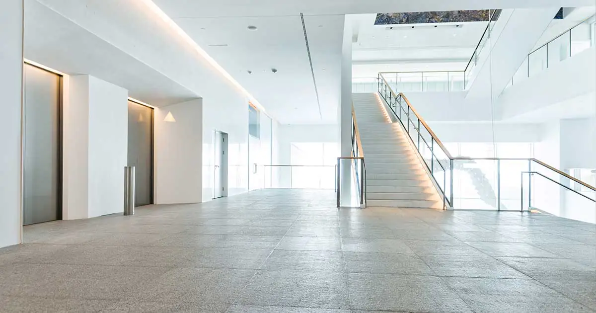 Innenbeleuchtung einer Wohnanlage mit LED Innenbeleuchtung einer Wohnanlage mit LED